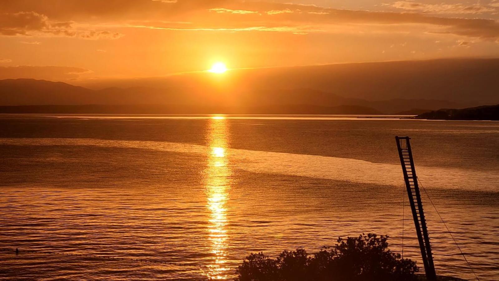 Sunset Apartment 塞尔瑟 外观 照片